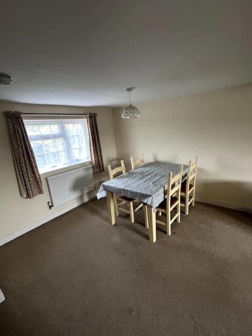 Fern Apartment Brinklow